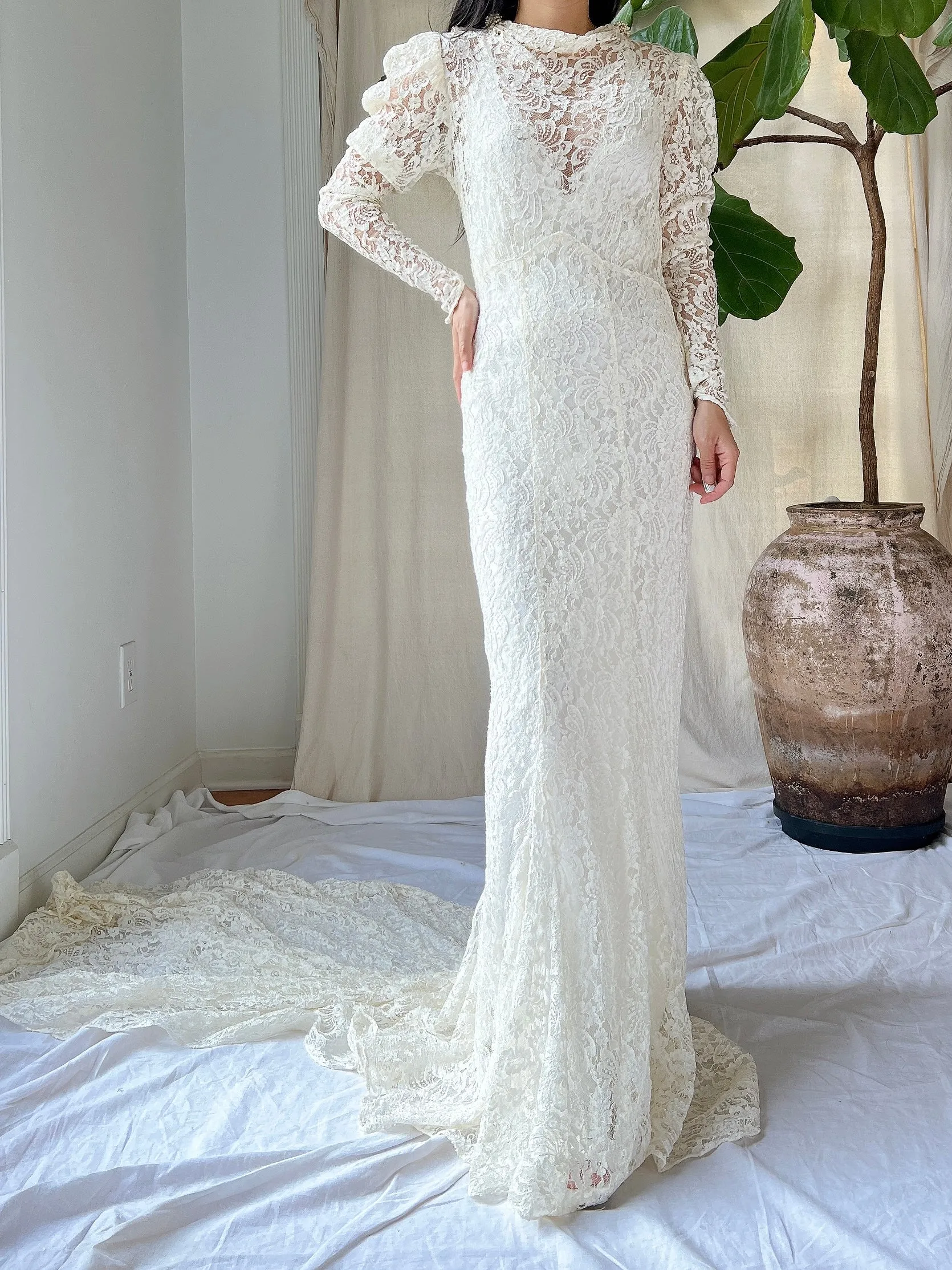 1930s Lace Long Sleeve Gown - XXS