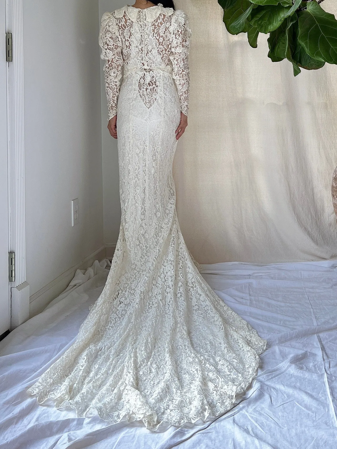 1930s Lace Long Sleeve Gown - XXS