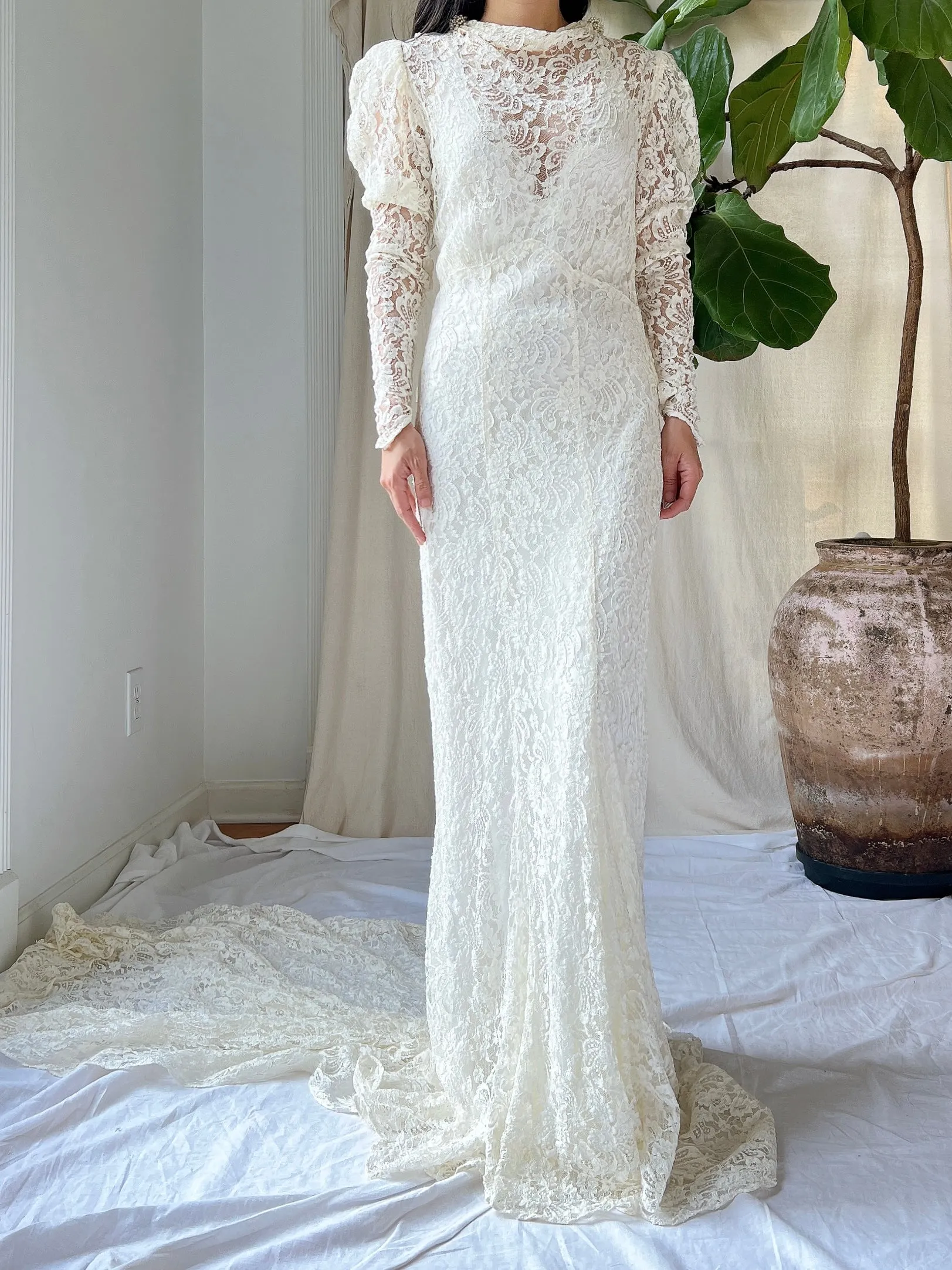 1930s Lace Long Sleeve Gown - XXS