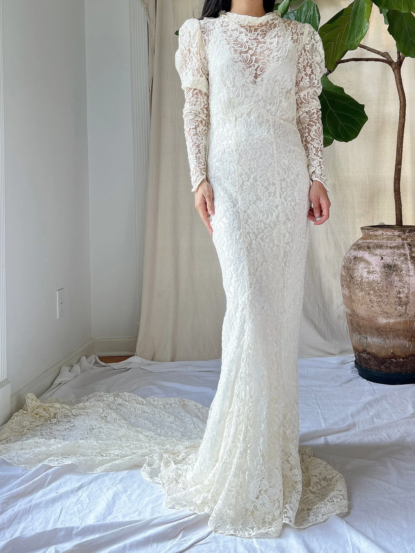 1930s Lace Long Sleeve Gown - XXS