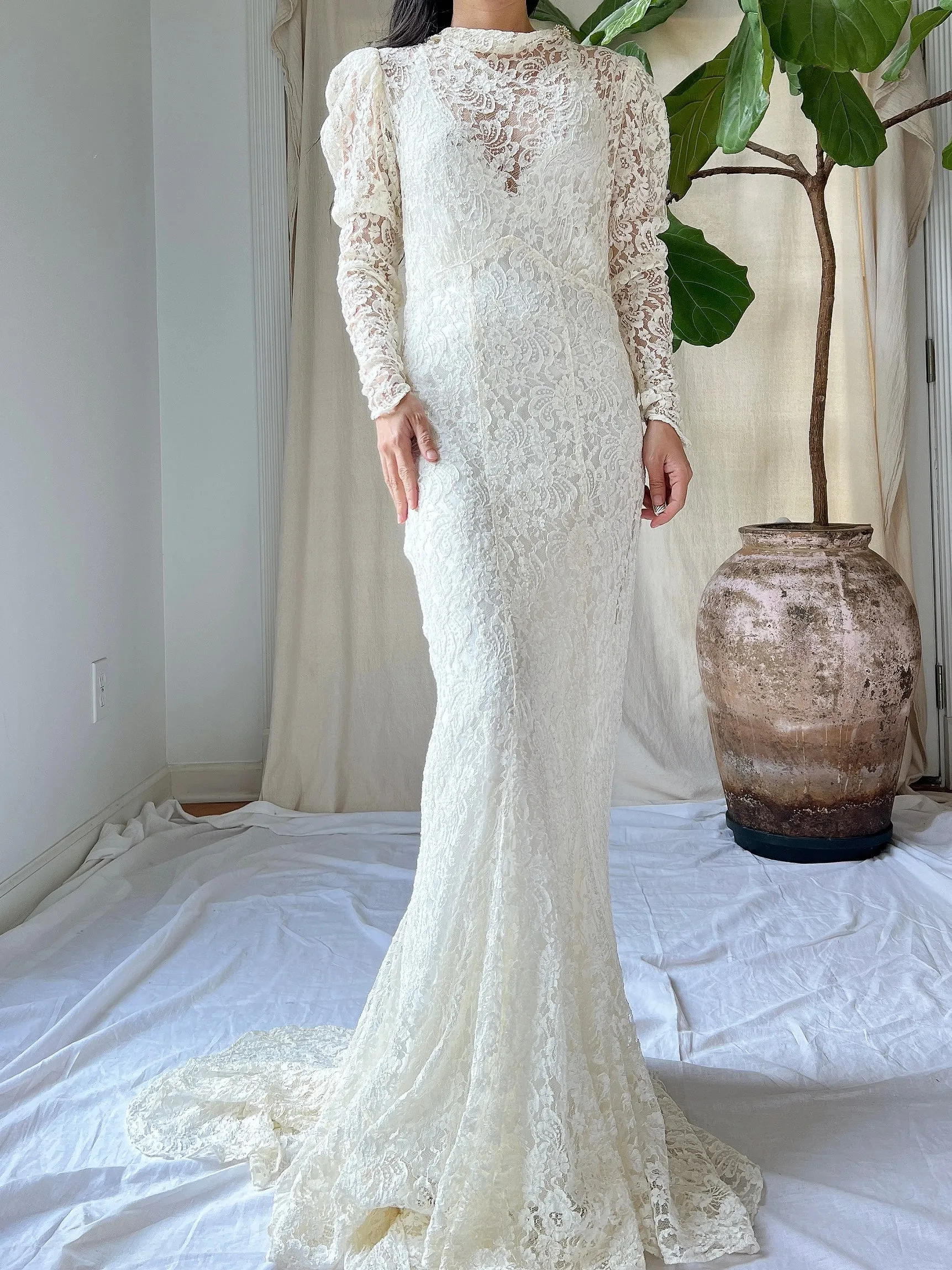 1930s Lace Long Sleeve Gown - XXS