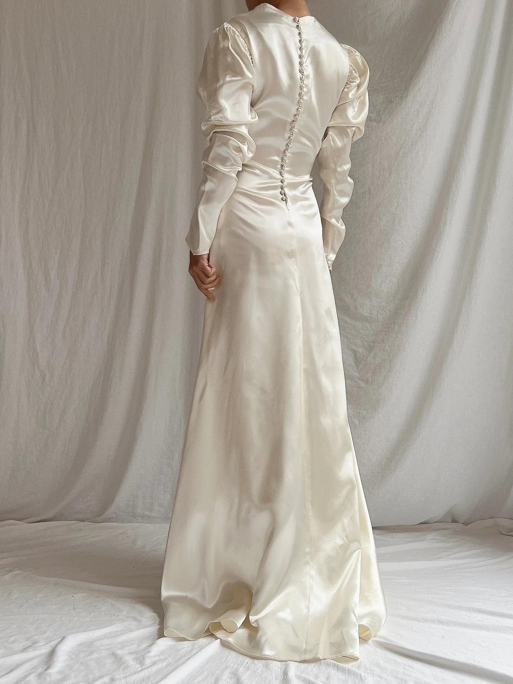 1940s Satin Long Sleeve Gown - S