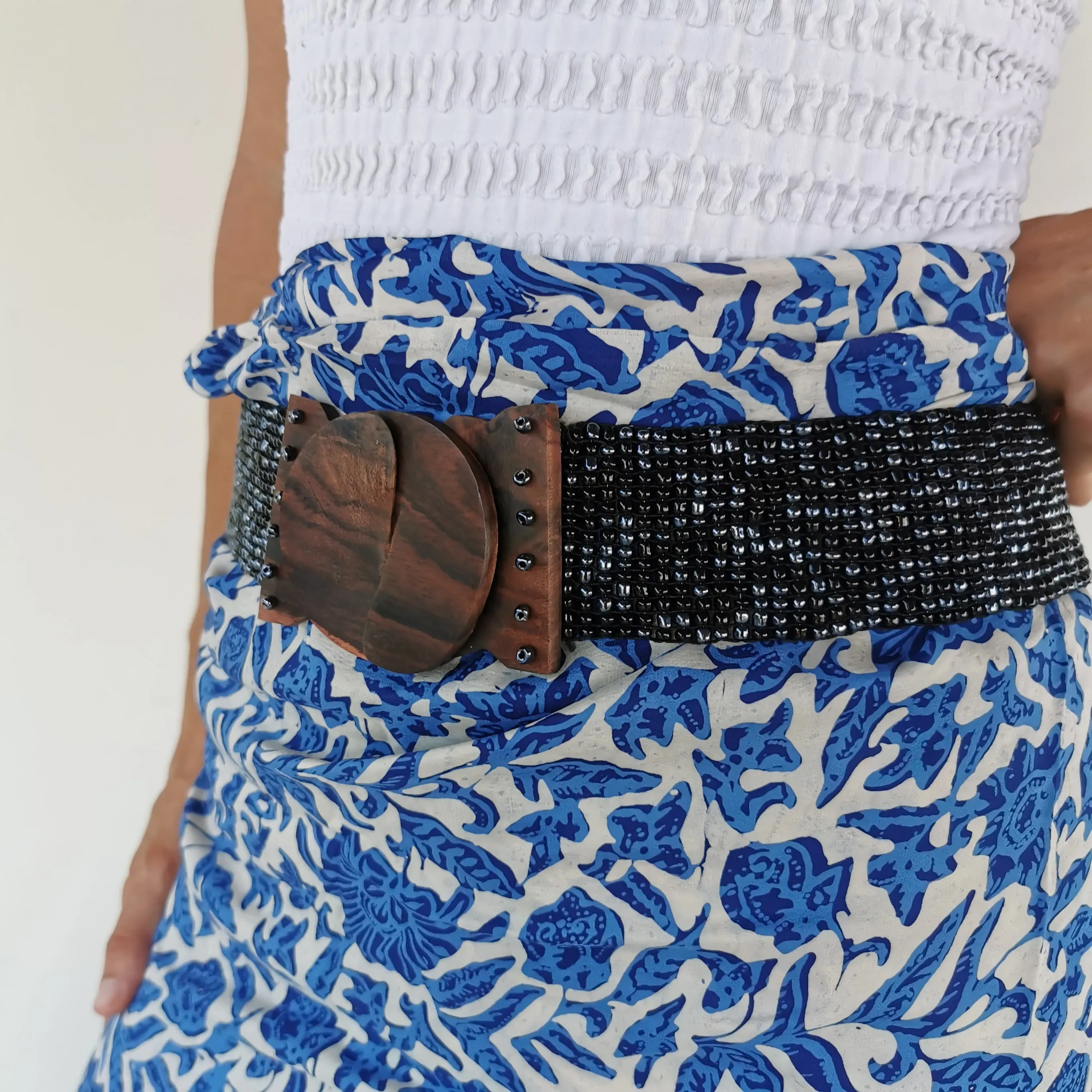 Balinese Handmade Adjustable Beaded Belt with Wooden Buckle (Black)