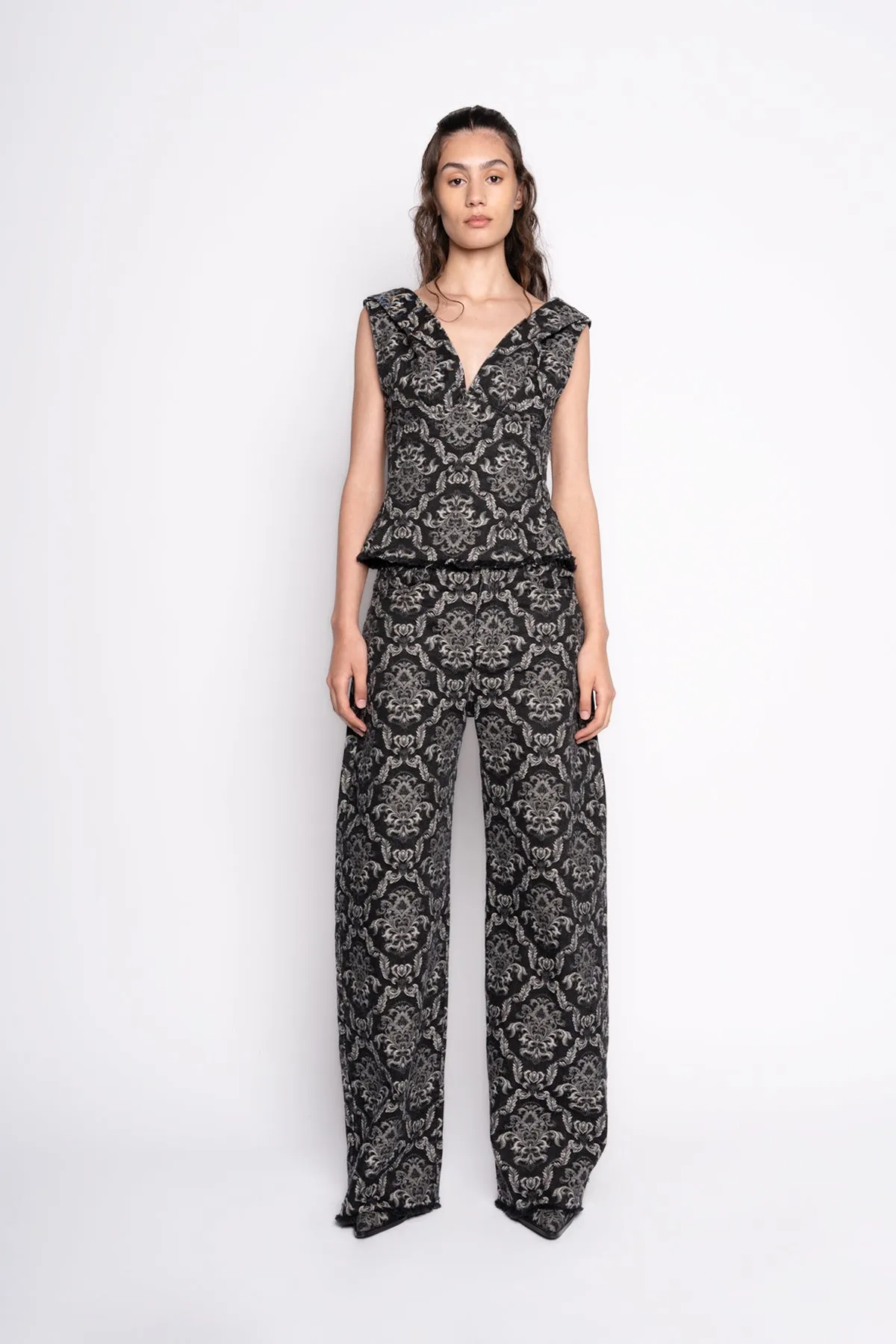 BLACK BROCADE DENIM FITTED OFF SHOULDER TOP