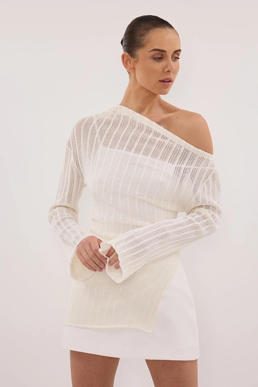 BOWIE IVORY LONG SLEEVE KNIT TOP