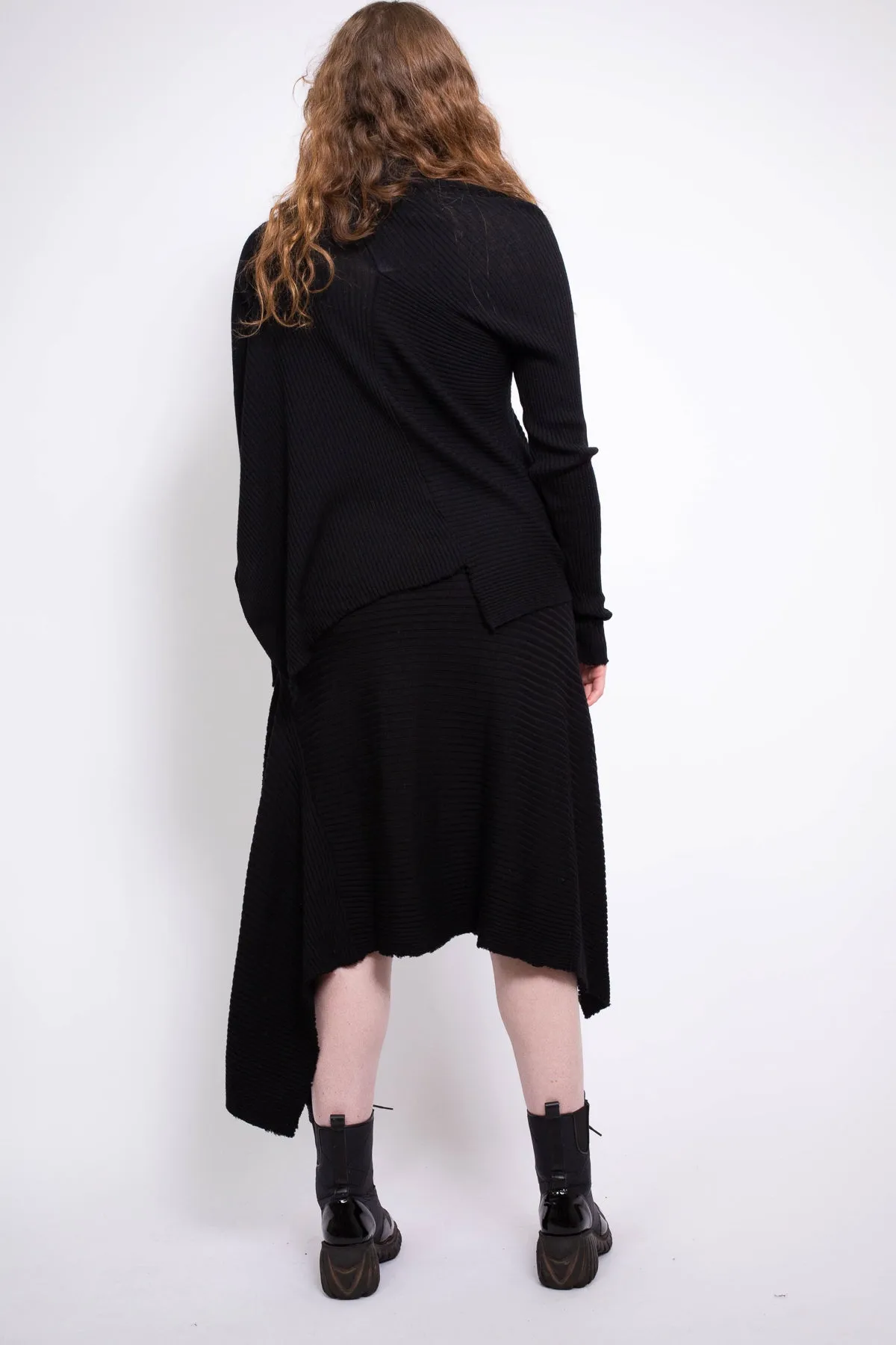 CLASSIC M'A DRAPED MERINO SKIRT IN BLACK