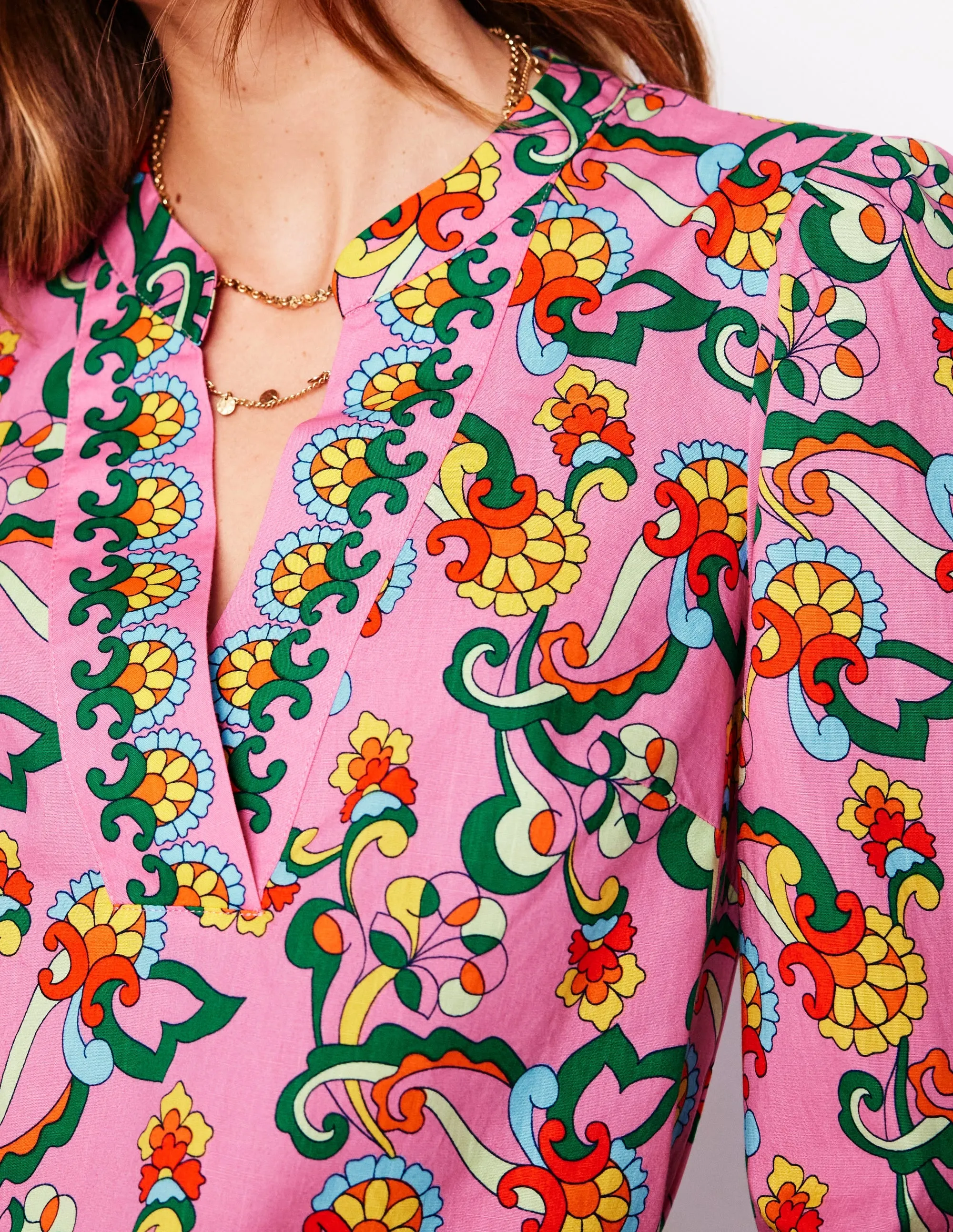 Cotton Notch Neck Top-Pink Rose. Foliage Trail