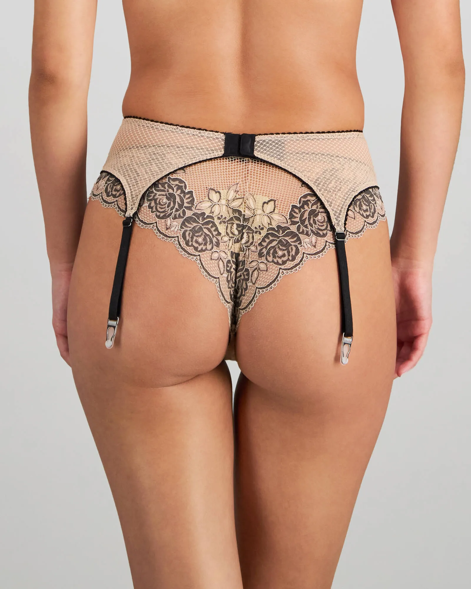 Everlasting Love Suspender