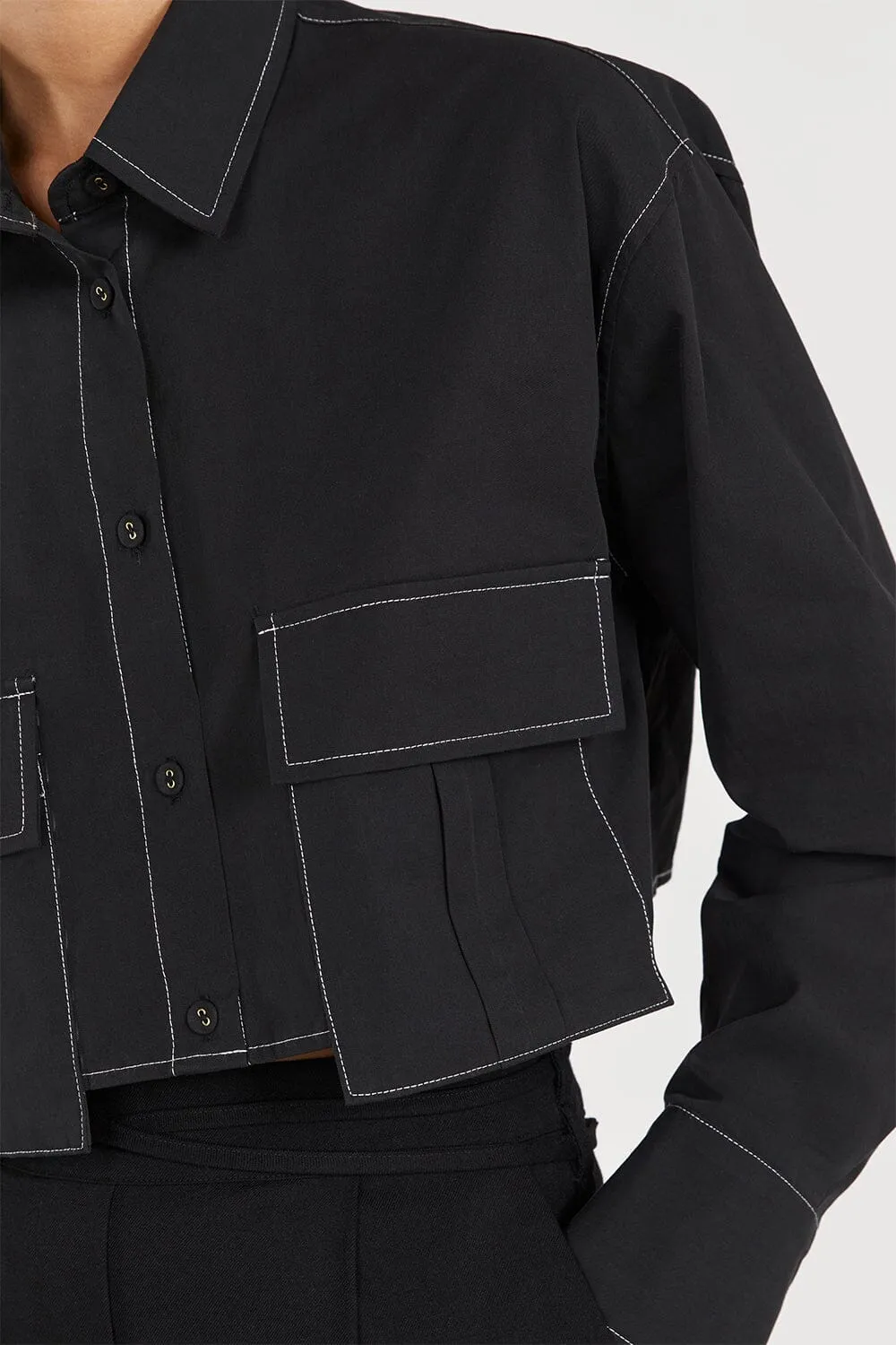 FRANKIE BLACK CROPPED POPLIN SHIRT