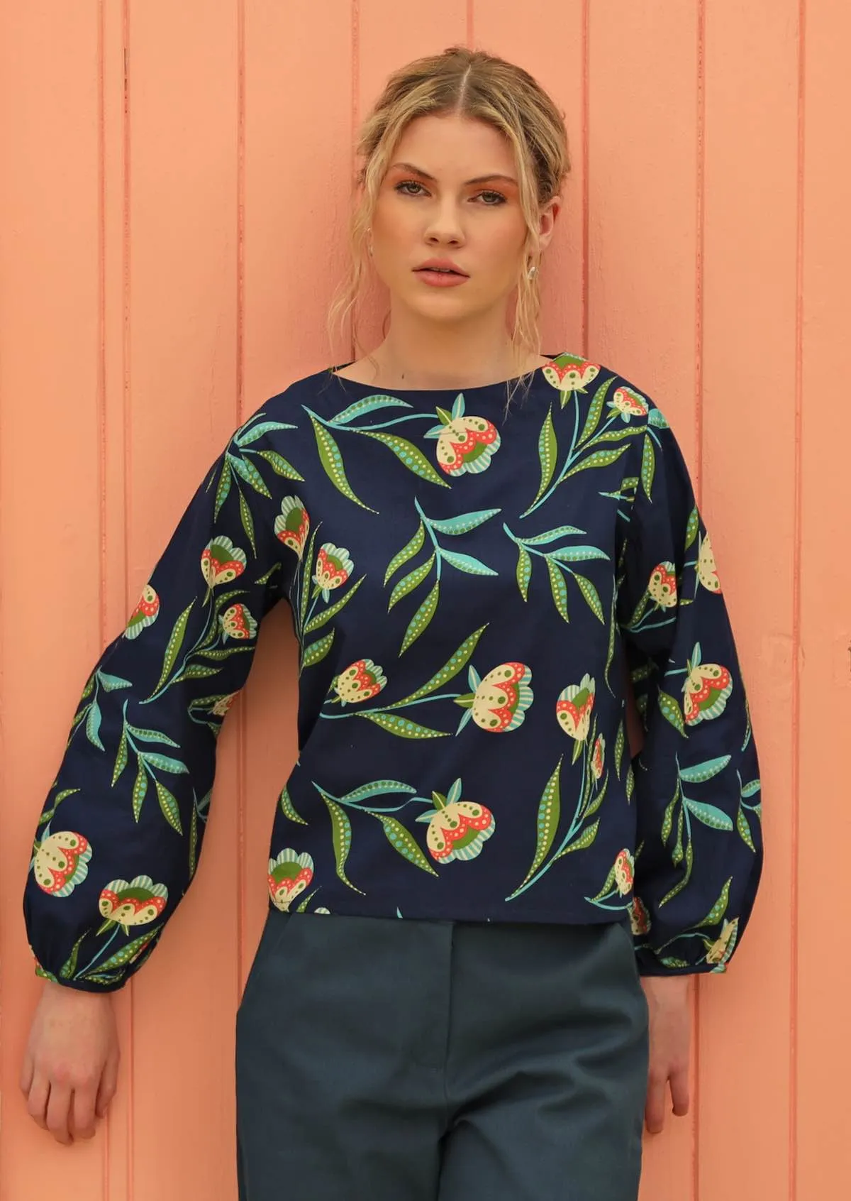 Isla Top Midnight Reverie