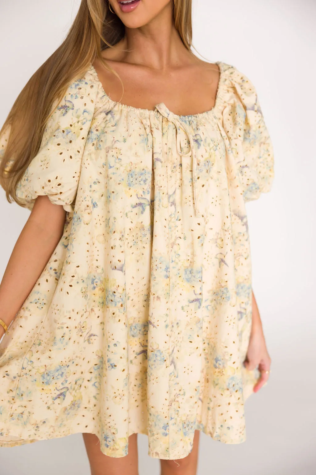 Jennie Floral Print Babydoll Mini Dress in Blue