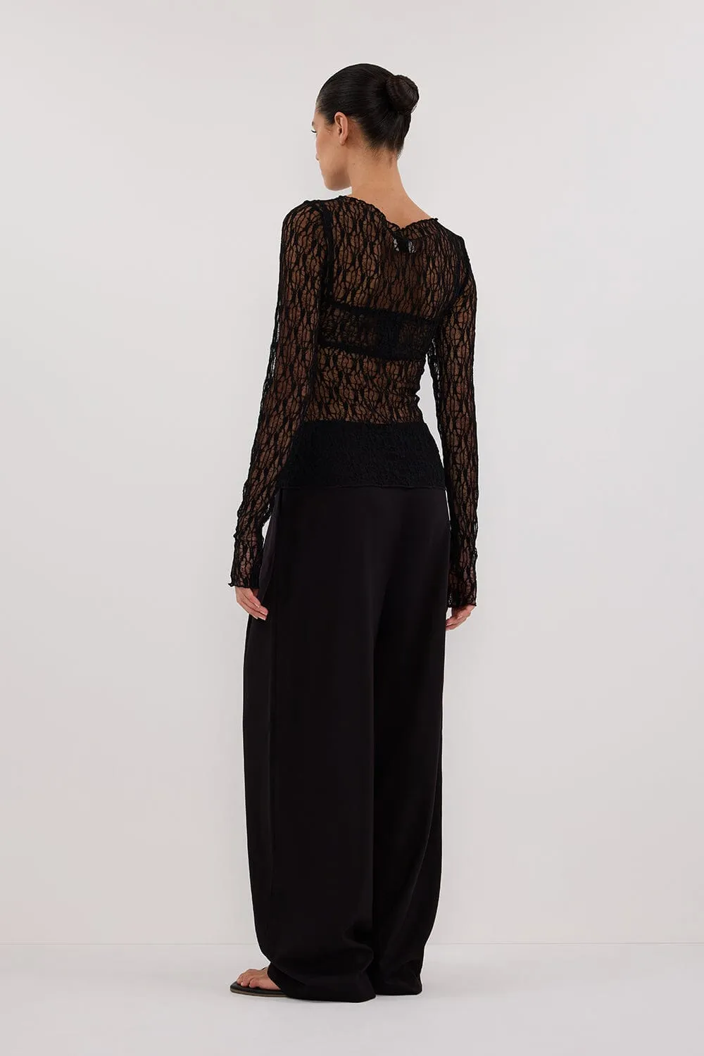 LIZZIE BLACK LACE LONG SLEEVE TOP