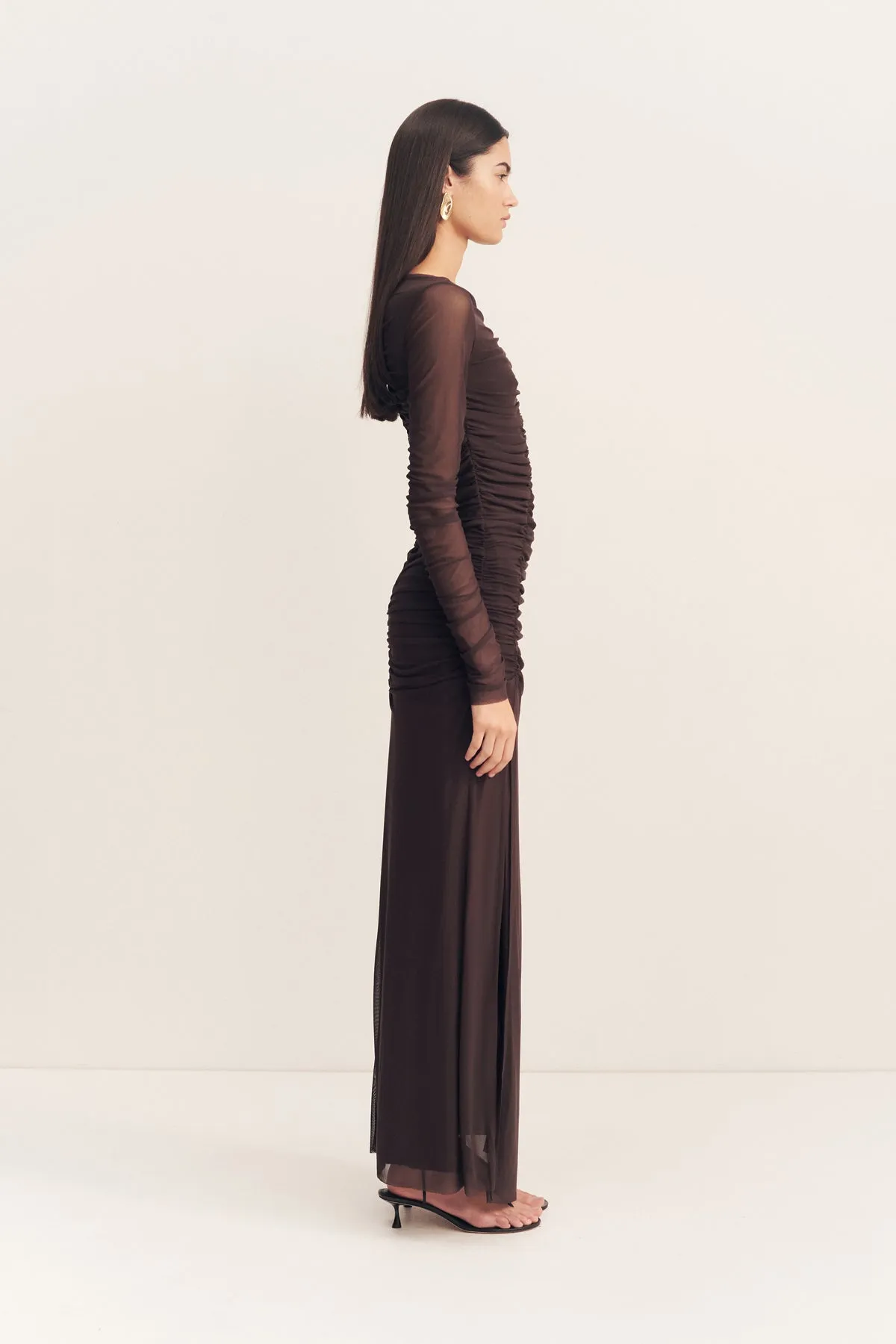 MIRA GATHERED MAXI DRESS - GANACHE