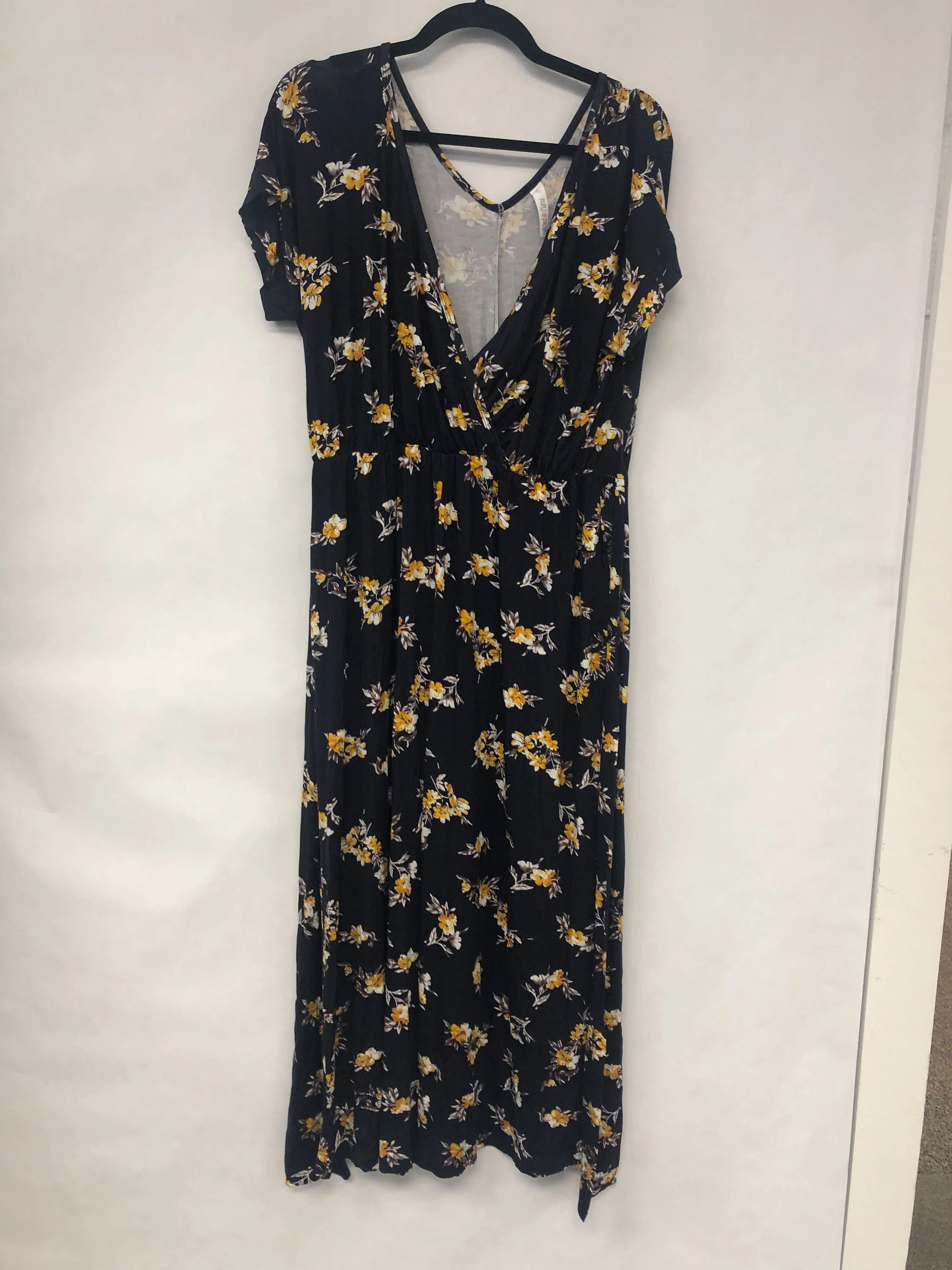 Outlet 6301 - Latched Mama V-Neck Nursing Jumpsuit - Canary Blooms - Extra Large