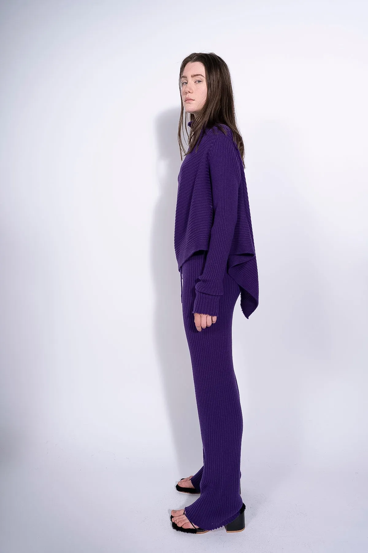 PURPLE KNITTED TROUSERS